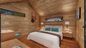 Interior de madera de la vivienda prefabricada avanzada