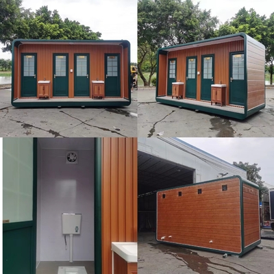Toilet para jugadores múltiples con electricidad, agua y aislamiento