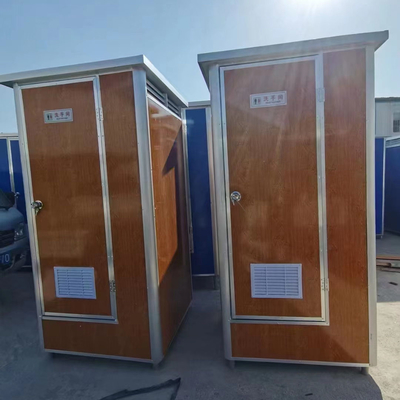 Baños móviles exteriores prefabricados con electricidad y tuberías